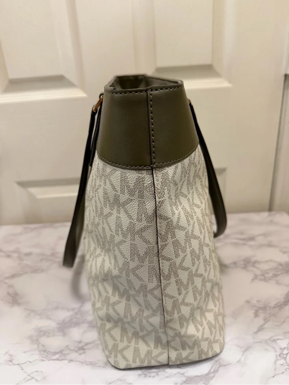 MICHAEL KORS LARGE TOTE BAG